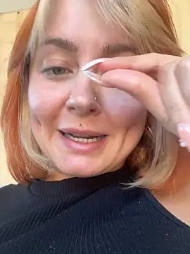 ObviouslyPeachy online show from 28, 2, 2026