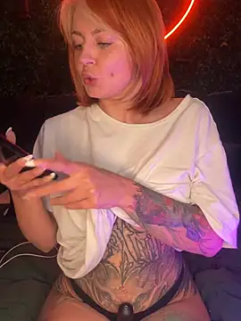 ObviouslyPeachy online show from 7, 3, 2026