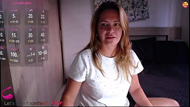 ParisW online show from 28, 10, 2025