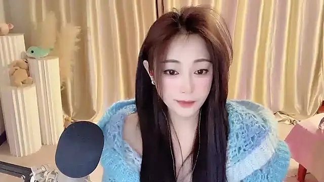 Daisy-77 online show from 17, 2, 2025