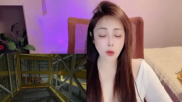 Daisy-77 online show from 3, 4, 2026