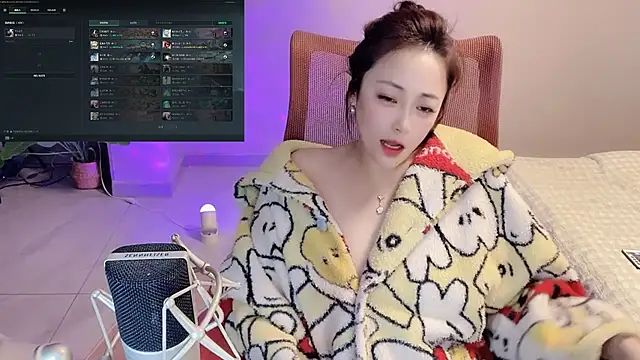 Daisy-77 online show from 24, 2, 2026