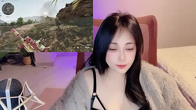 Daisy-77 online show from 11, 4, 2026