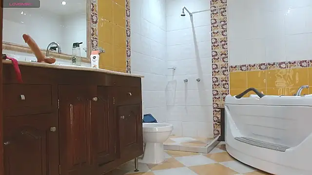 cintia hills online show from 11, 4, 2026