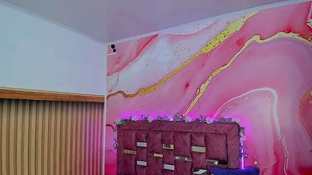 Daisy  rose online show from 19, 12, 2025