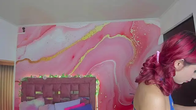 Daisy  rose online show from 24, 4, 2026