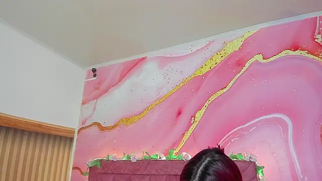 Daisy  rose online show from 28, 2, 2026