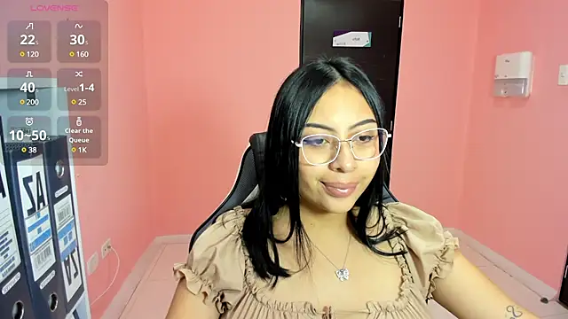 AlanaPetterson online show from 15, 1, 2025