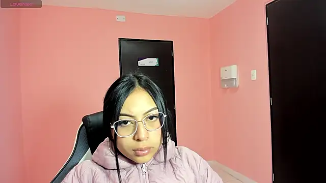 AlanaPetterson online show from 11, 12, 2024