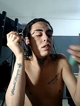 Perla Hotcortes online show from 25, 2, 2026