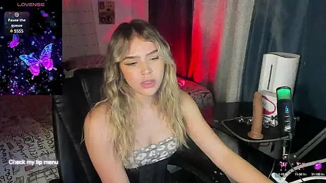 LoolitaBeauty  online show from 19, 1, 2025