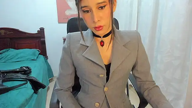 misstresbigcockts online show from 15, 11, 2025