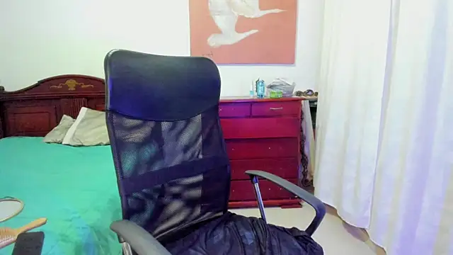 Snapshot of misstresbigcockts chatting on 5, 2, 2026 misstresbigcockts online show from 5, 2, 2026