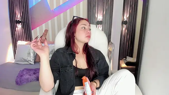 emily layton online show from 7, 11, 2025