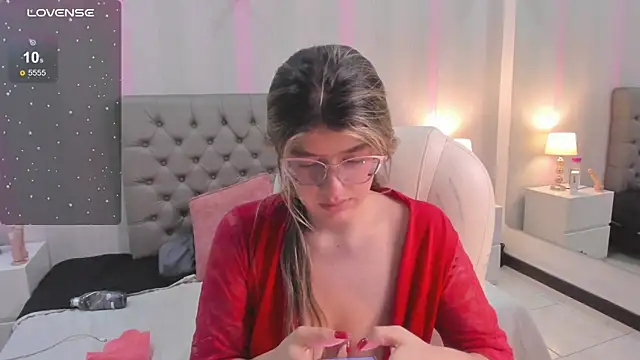 SEXMILLA  online show from 21, 2, 2025