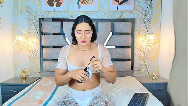 Alison Chan  online show from 17, 6, 2026