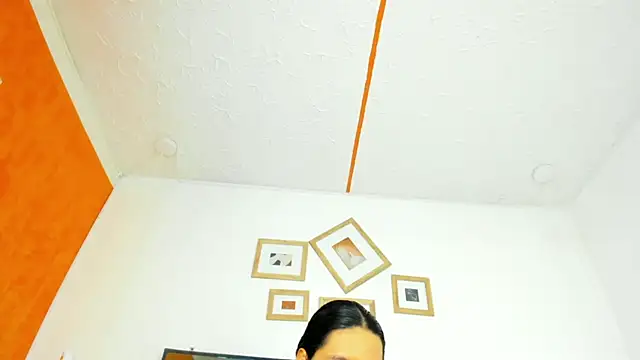 Alison Chan  online show from 3, 7, 2026