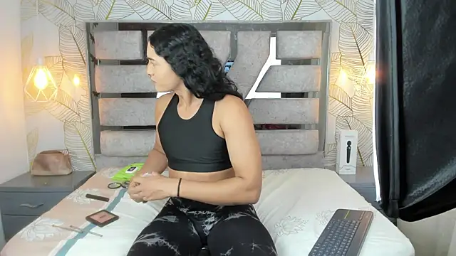 Alison Chan  online show from 8, 4, 2026