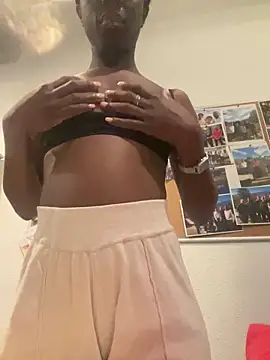 pupine35 online show from 16, 2, 2026