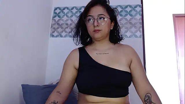 Aria smith01 online show from 7, 10, 2025