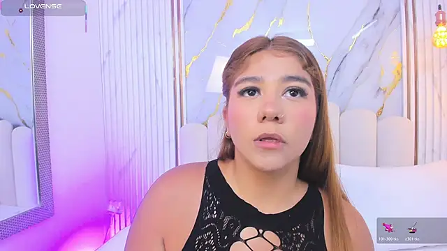 Snapshot of tifanyhills_ chatting on 20, 5, 2026 tifanyhills online show from 20, 5, 2026