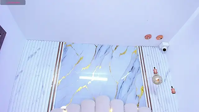 tifanyhills  online show from 24, 3, 2026