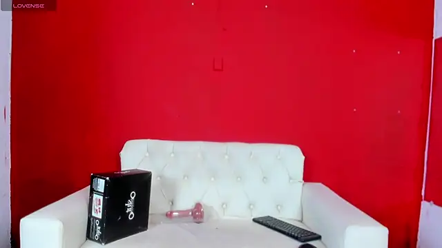 MIA SOPHIA1 online show from 11, 3, 2025