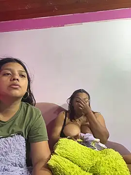 Snapshot of horny_babyss chatting on 23, 4, 2026 horny babyss online show from 23, 4, 2026