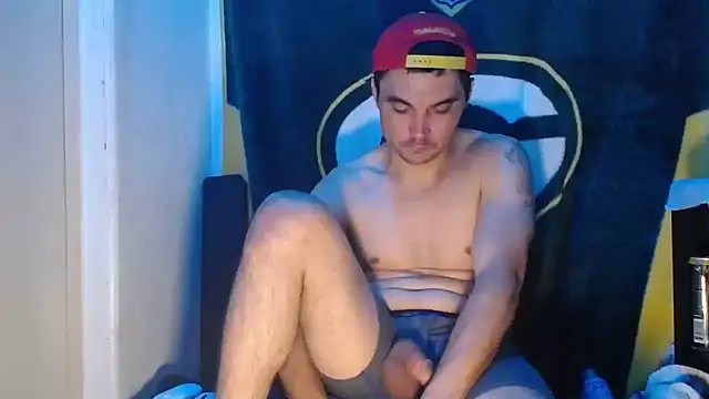 Snapshot of Apeezy14 chatting on 7, 1, 2025 Apeezy14 online show from 7, 1, 2025