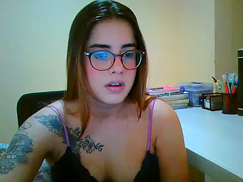 maliamiller online show from 7, 11, 2025