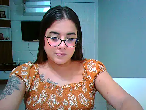 maliamiller online show from 2, 4, 2026