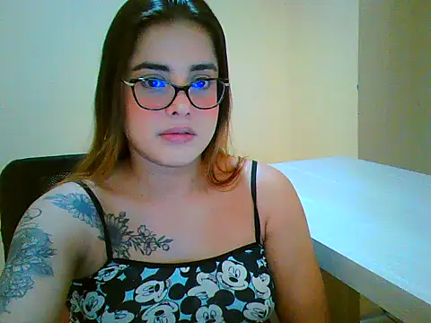 maliamiller online show from 8, 4, 2026