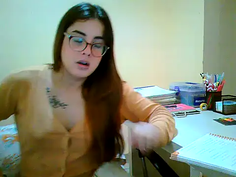 maliamiller online show from 30, 10, 2025