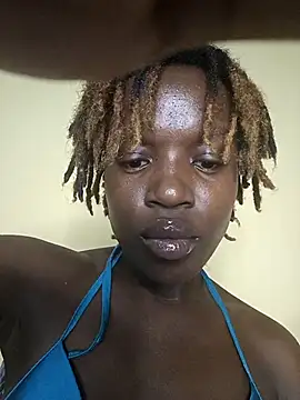 Snapshot of Juicylittle_slute chatting on 4, 11, 2025 Juicylittle slute online show from 4, 11, 2025