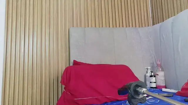 celeste jhons online show from 23, 4, 2026