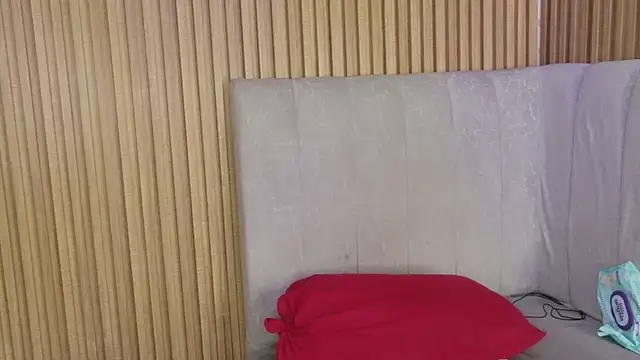 celeste jhons online show from 17, 4, 2026