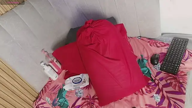 celeste jhons online show from 27, 3, 2026