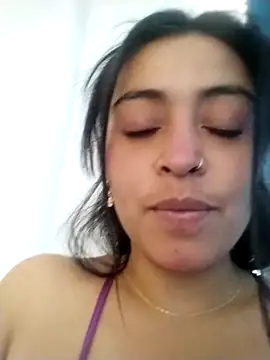 Aisha 09 online show from 27, 4, 2026