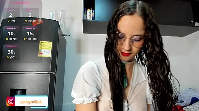  ashleymiller online show from 9, 11, 2025