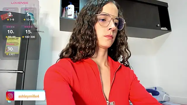  ashleymiller online show from 24, 11, 2025