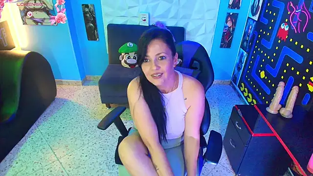 FelinaJohnson online show from 2, 3, 2025