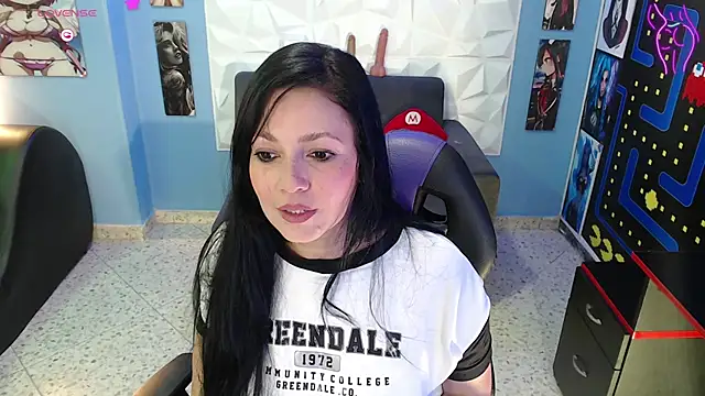 FelinaJohnson online show from 5, 3, 2025