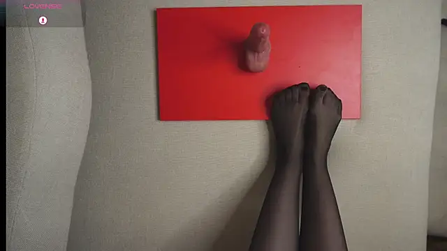 Yourlittledemon online show from 15, 12, 2024