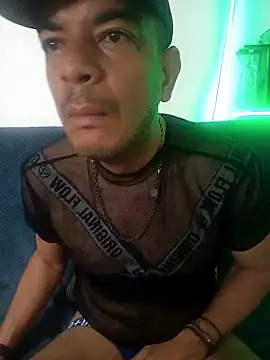 latinmartin73 online show from 2, 3, 2025