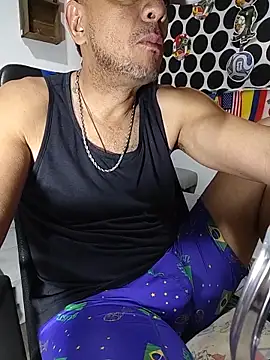 Snapshot of latinmartin73 chatting on 20, 6, 2026 latinmartin73 online show from 20, 6, 2026