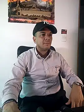 latinmartin73 online show from 25, 2, 2025