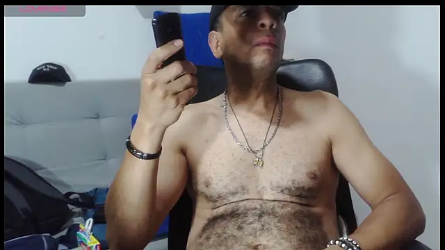 latinmartin73 online show from 9, 4, 2026