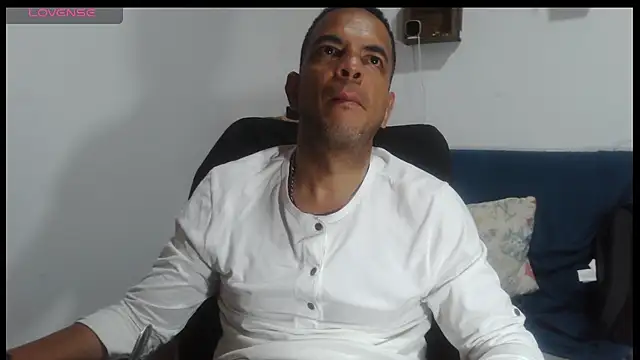 latinmartin73 online show from 10, 5, 2026