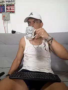 latinmartin73 online show from 13, 2, 2025