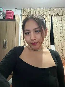 kittyfresita online show from 26, 2, 2025
